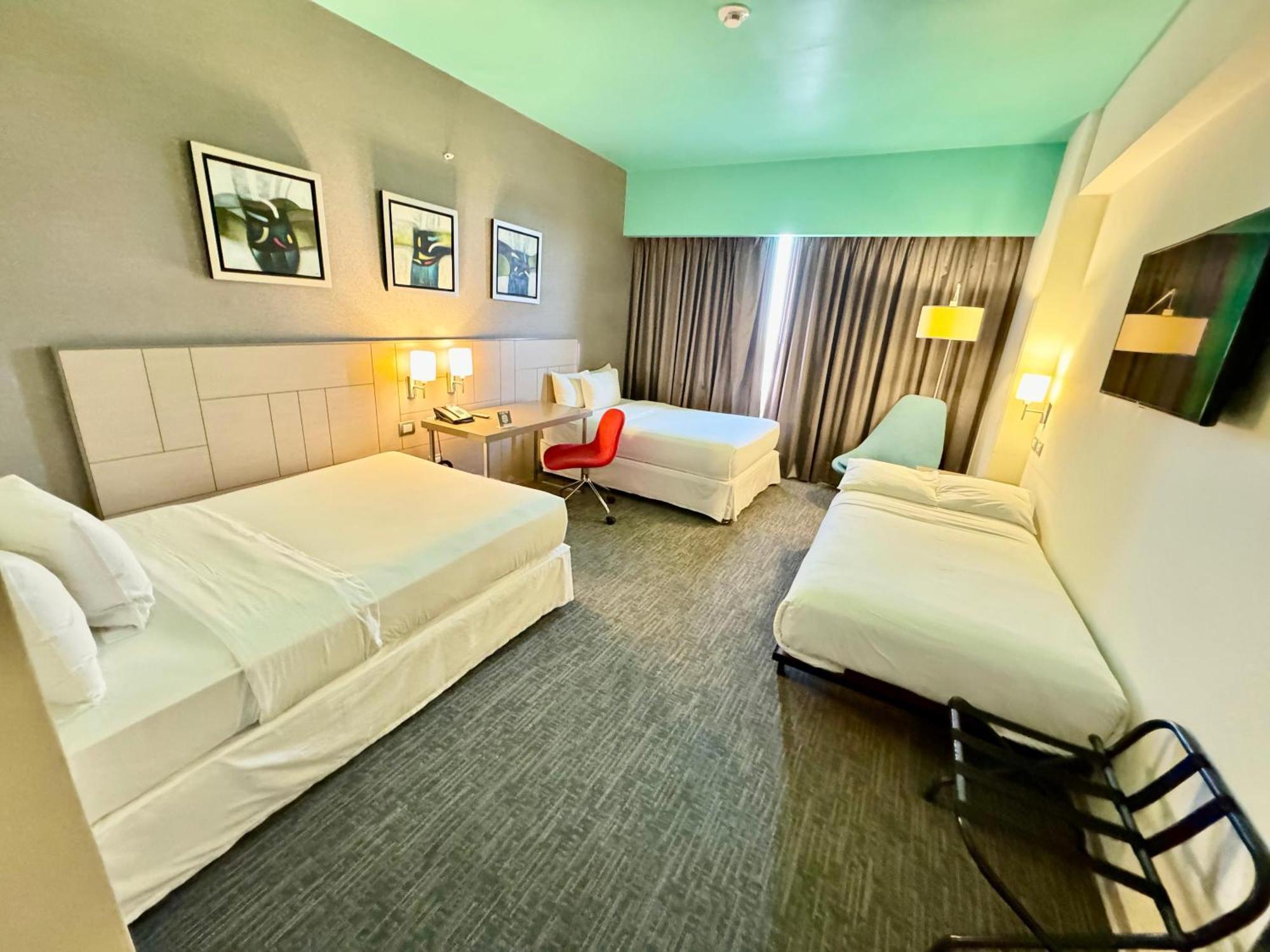 Bth Rebel Tacna Hotel ภายนอก รูปภาพ